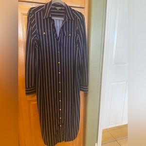 Ralph Lauren button down dress. Size M. Dark blue with maroon and white stripes
